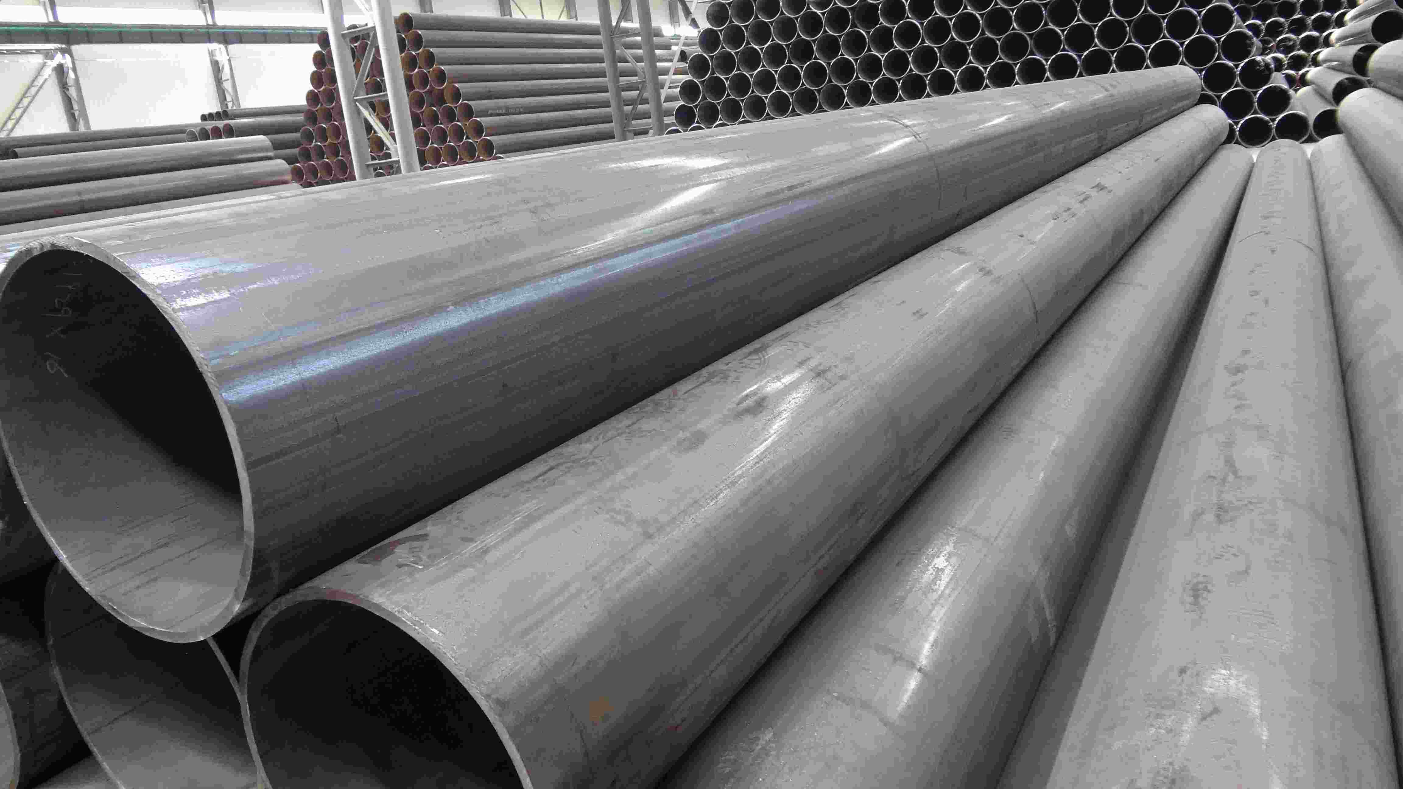 China Black Carbon Steel Welded Pipe for Furniture Structure