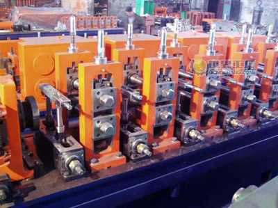 China ERW High Frequency Cold Forming Pipe Bending Machine