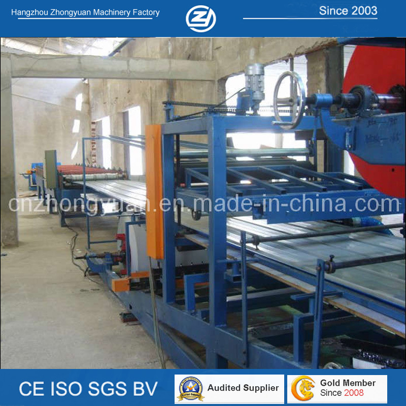 China Roof Wall Sandwich Panel Line with ISO
