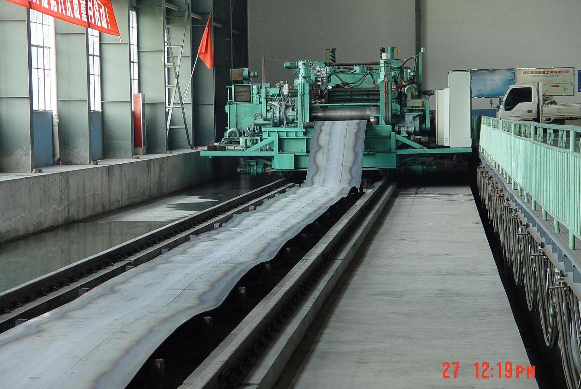 China SSAW Mill-Flying Welding Tractor