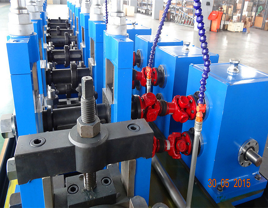 China Wg76 High-Frequency Welded Pipe Machine (square tube)