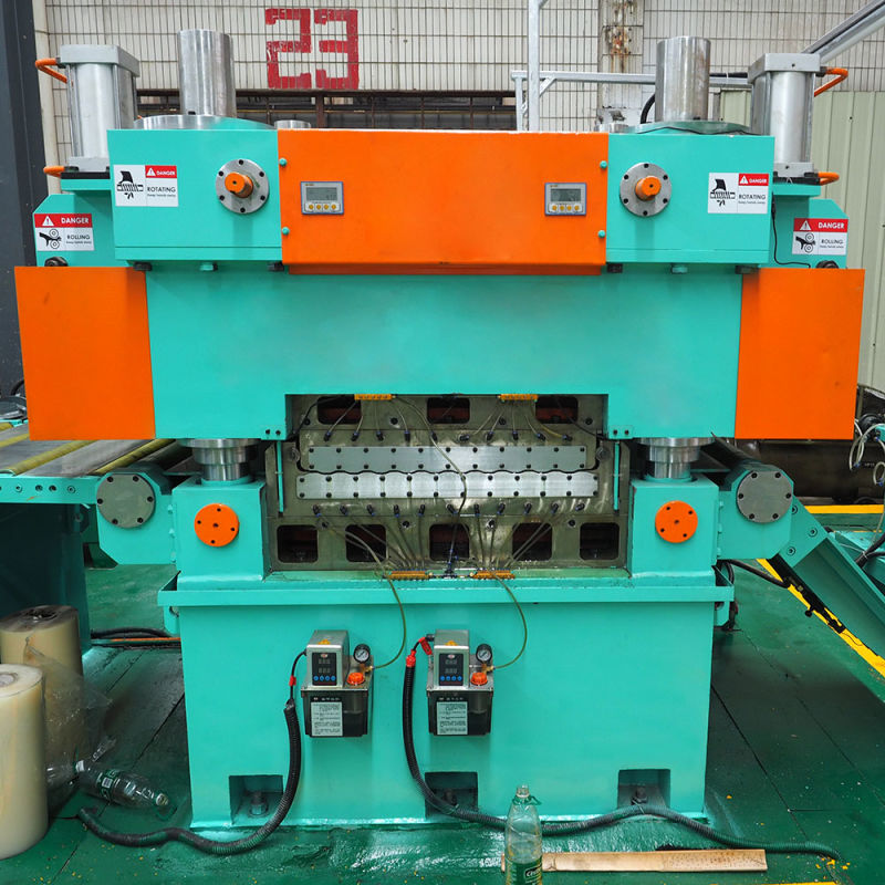  China Supplier Made Slitting Line in Dongguan City 