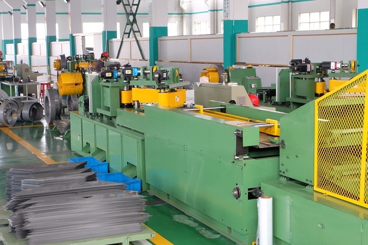  Steel Slitting and Cut to Length Line 